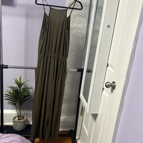 Dark Green Pantsuit - Picture 3 of 3